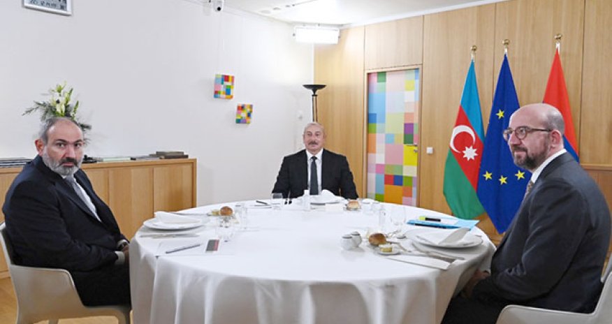“Şarl Mişel bizə mane olmadı” - Paşinyan təkbətək görüşdən danışdı
