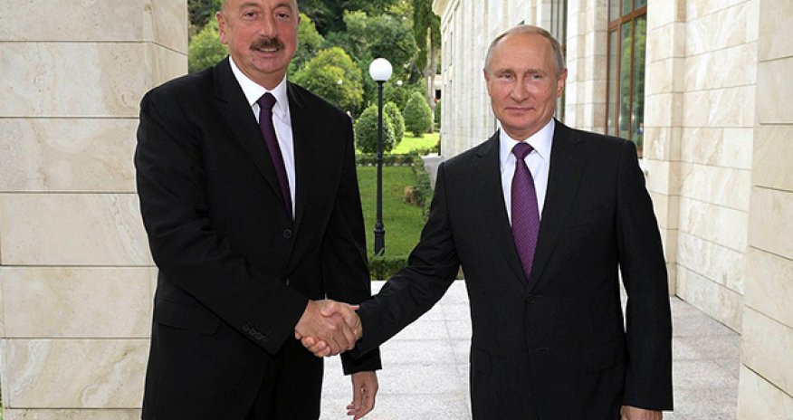 Putin İlham Əliyevi təbrik etdi
