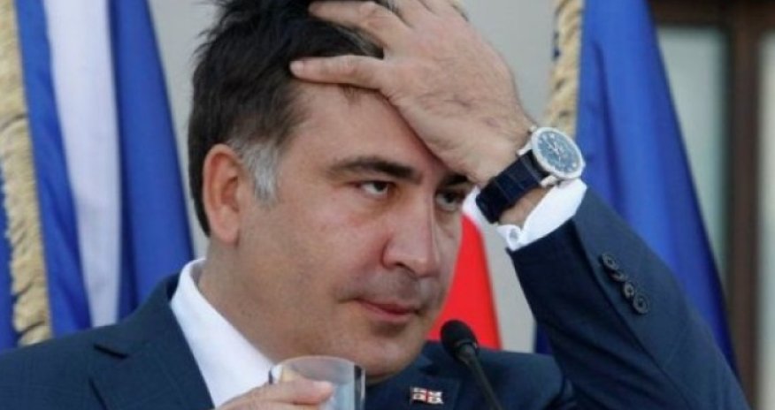 Saakaşvilinin nikahdankənar qızı var imiş