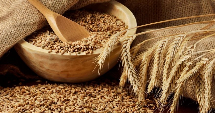 How did soaring global wheat prices affect Azerbaijan?
