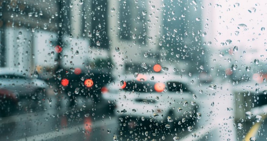 Rain, strong wind expected in Baku tomorrow