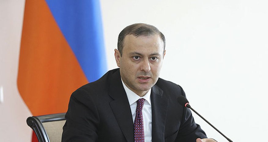 Armen Qriqoryan Hikmət Hacıyevə cavab verdi
