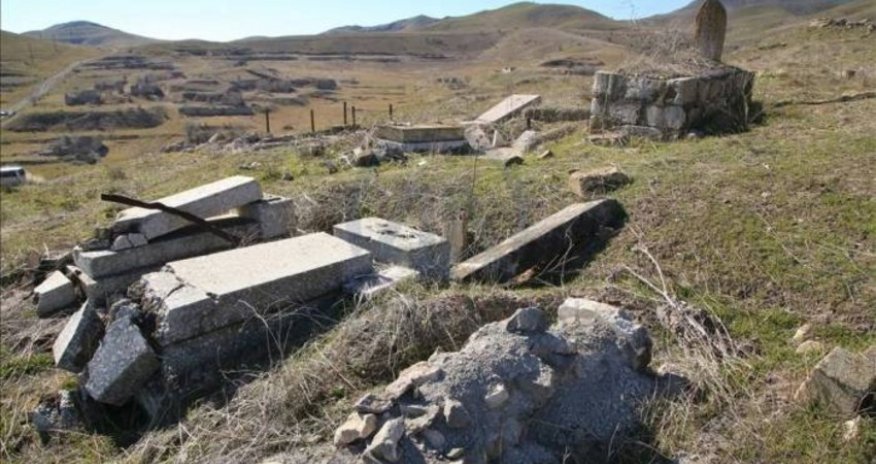 Yerevan undertakes to inform Baku about places of Azerbaijanis' mass graves