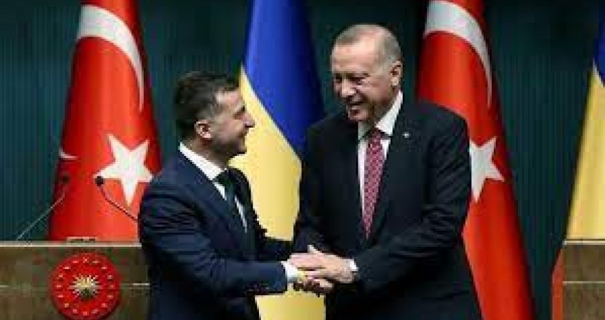 Türkiyə Rusiya hərbi gəmilərini Qara dənizə buraxmır - ZELENSKİ