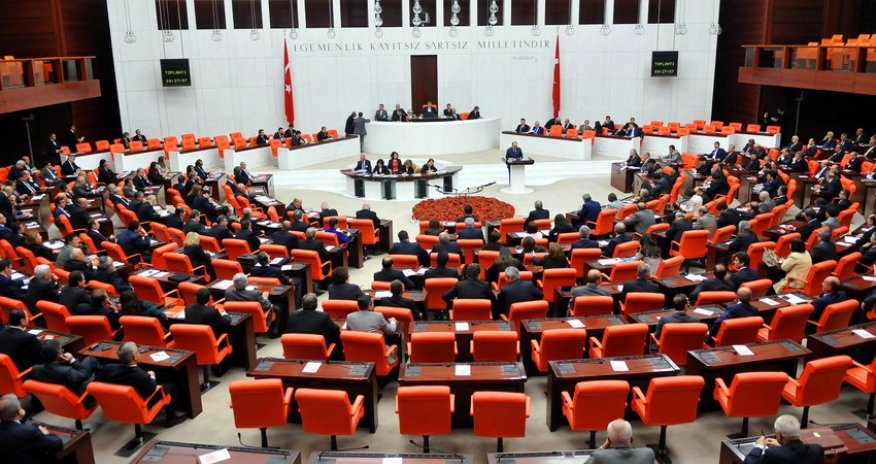 Sabah Türkiyə parlamenti Ukrayna ilə bağlı xüsusi iclas keçirəcək