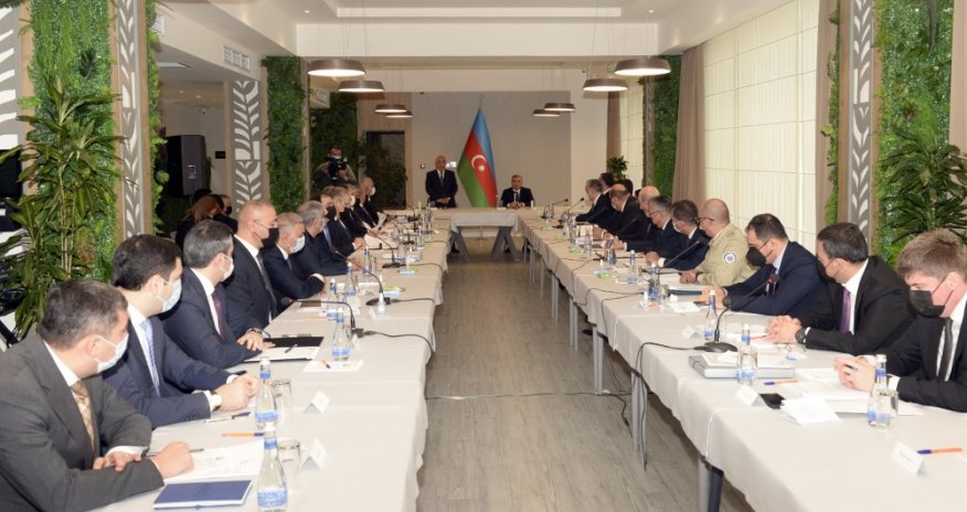Əli Əsədovla Samir Nuriyev Şuşada müşavirə keçirdi