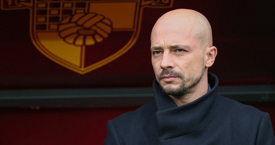 Türkiyə klubu baş məşqçisi ilə yollarını ayırıb