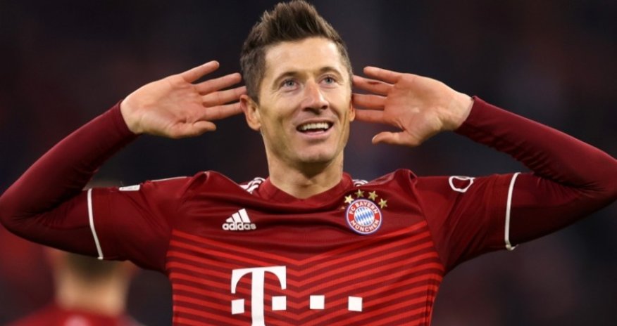 Левандовски стал автором самого быстрого хет-трика в истории Лиги чемпионов