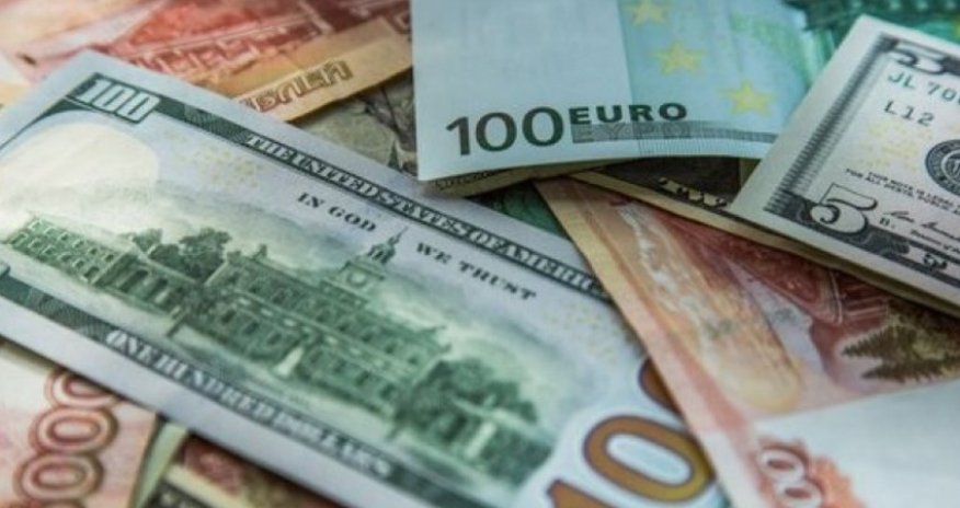 US dollar exchange rate renews historical high against Russian ruble