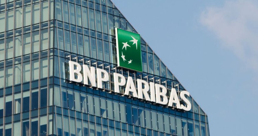 Daha bir bank Rusiyadakı fəaliyyətini dayandırıb