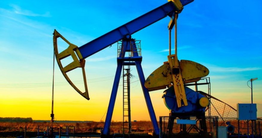 Azeri Light oil price slightly down