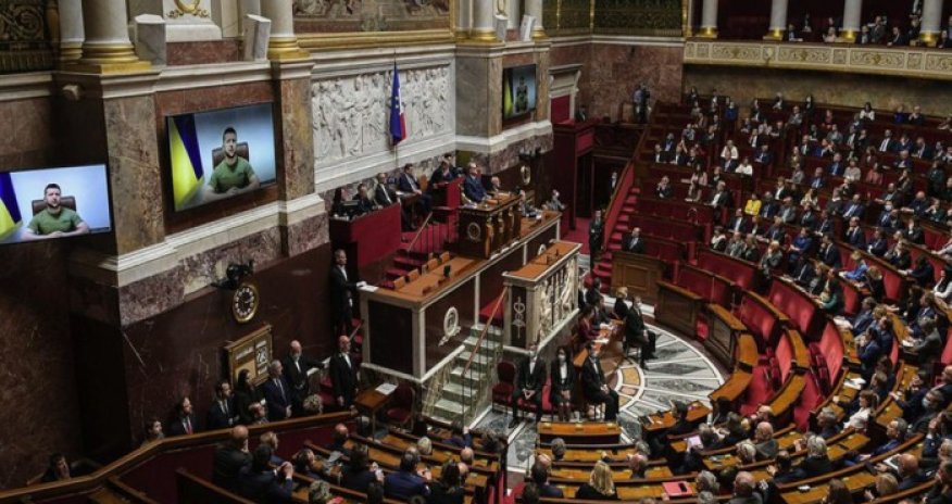Zelenski Fransa parlamentində çıxış etdi