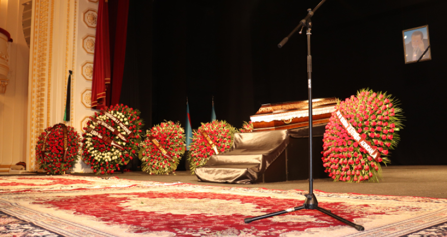 Ayaz Mütəllibov I Fəxri xiyabanda dəfn edilib- VİDEO/ FOTO