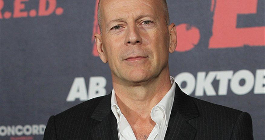 Məşhur aktyor afaziya xəstəliyinə görə karyerasını bitirir