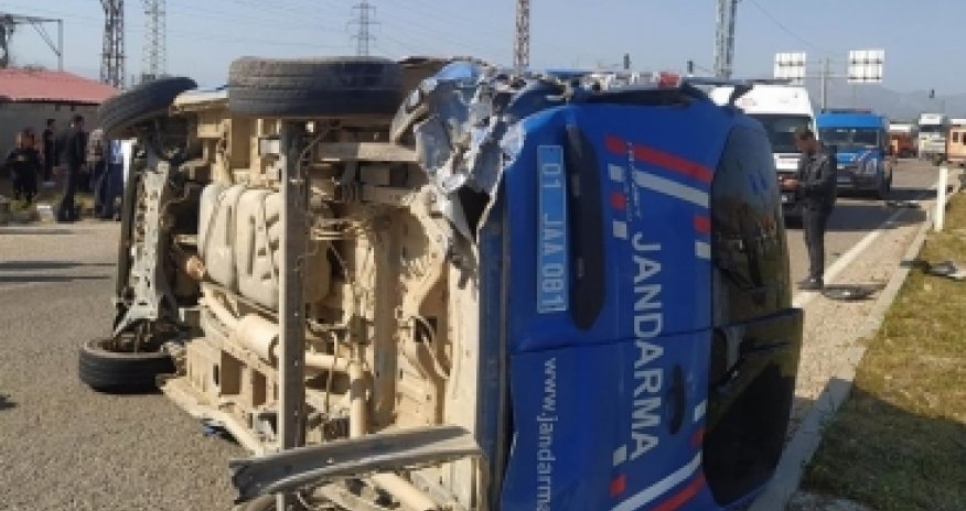 Türkiyədə hərbçilər qəzaya düşdü - Ölənlər var