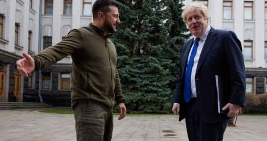 Conson və Zelenskinin brifinqindən diqqət çəkən məqamlar