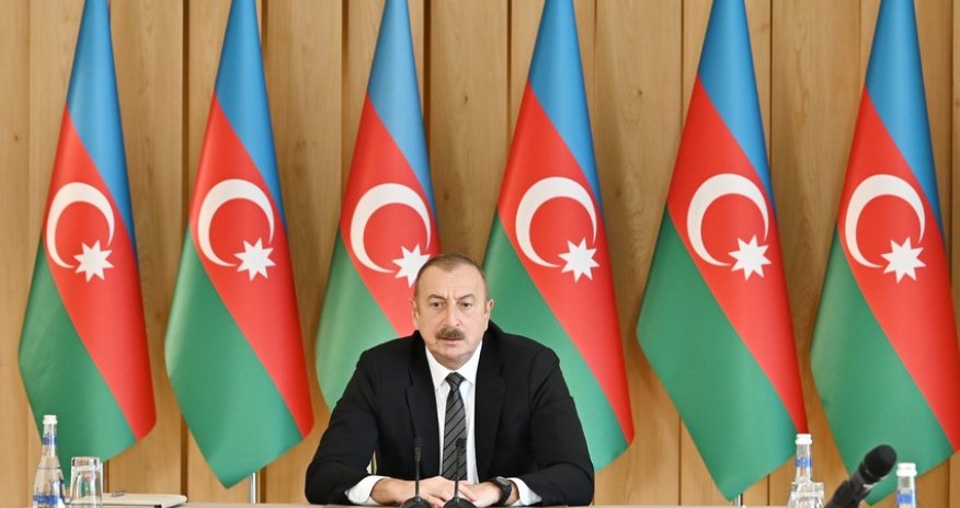 Prezident İlham Əliyevin Albaniyanın Baş naziri ilə təkbətək görüşü olub