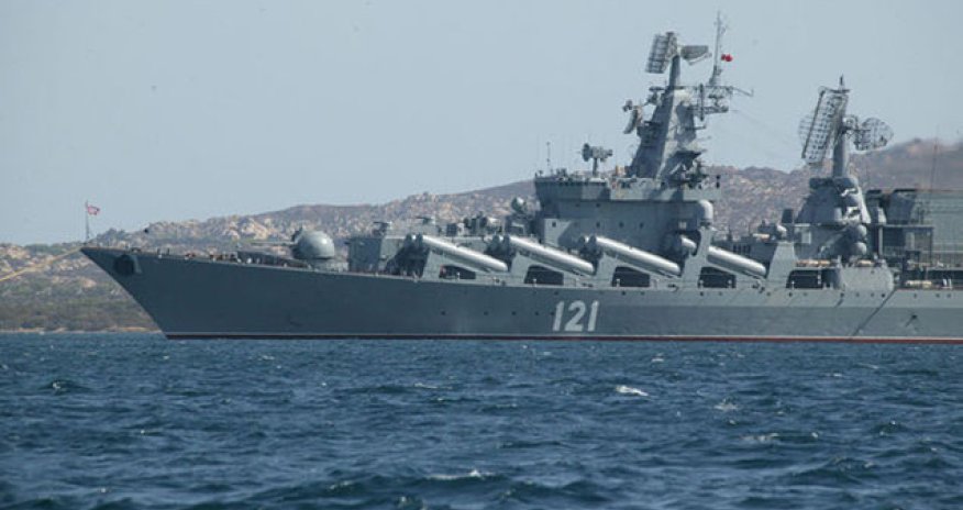 “Moskva” kreyserində nüvə başlıqlarının olması ehtimalı var