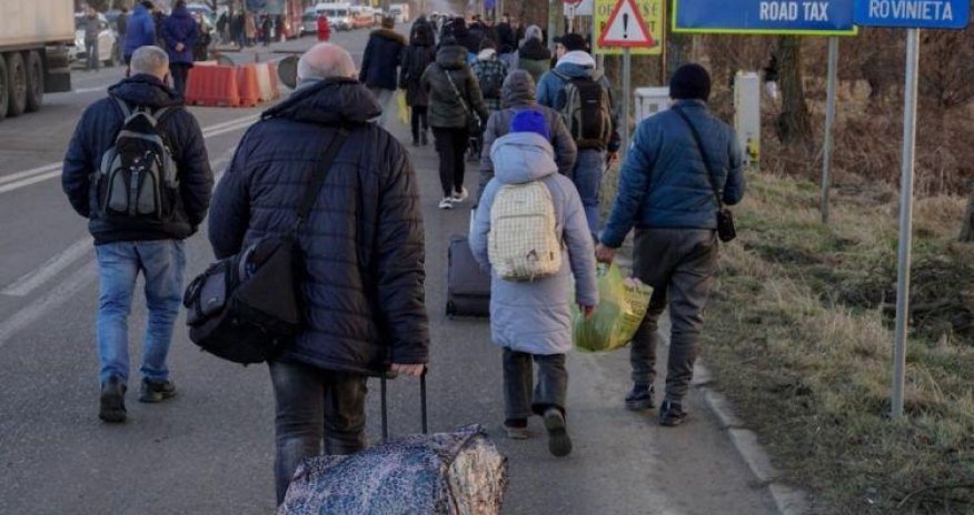 Azərbaycan ukraynalı qaçqınlara yardım göndərib - YENİLƏNİB