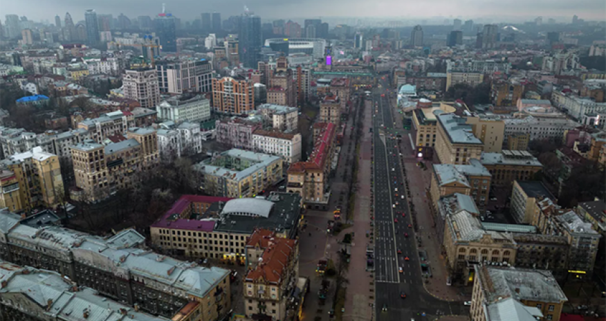 Kiyev atəşə tutuldu