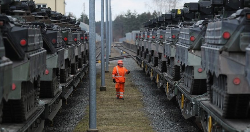 Almaniyanın hərbi büdcəsi 2 milyard avro artırılacaq