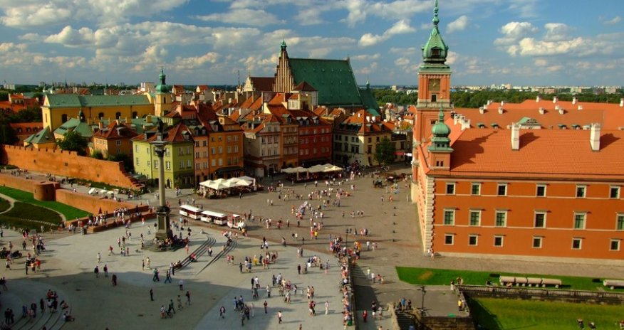 Polşa hökuməti ukraynalı qaçqınlara yardımın müddətini daha 60 gün uzadacaq