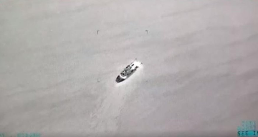 Ukrayna “Bayraktar”la Rusiyanın iki katerini vurub - VİDEO