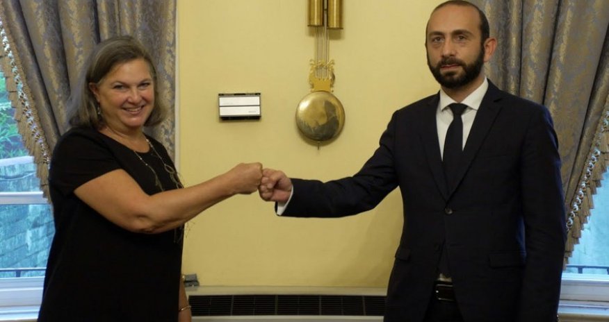 ABŞ dövlət katibinin müavini Ermənistan XİN başçısı ilə görüşüb