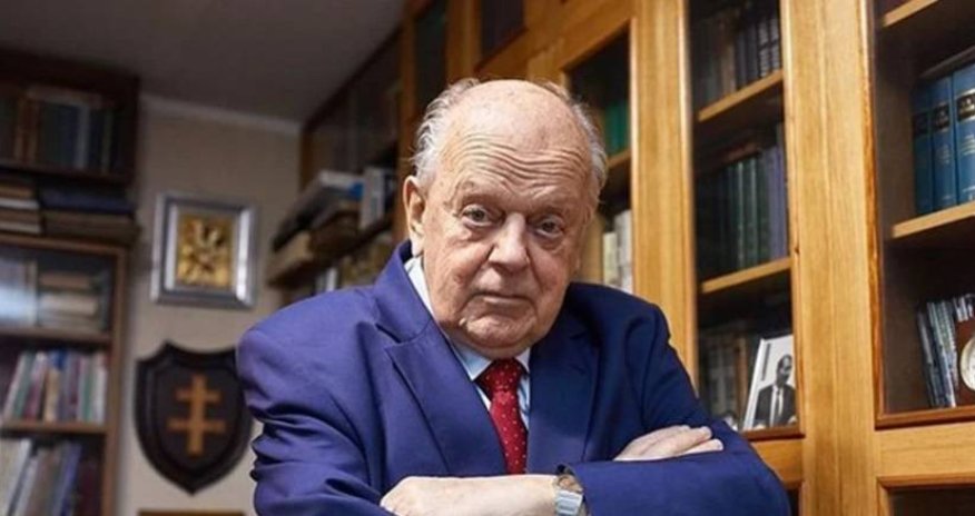 Belarusun ilk prezidenti vəfat etdi