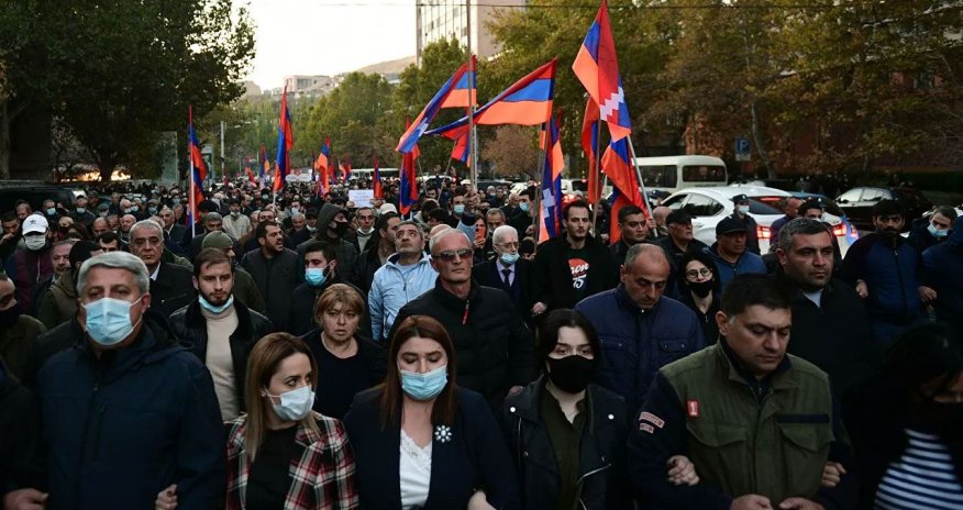 Ermənistanda aksiyada 1 nəfər ölüb, 180 nəfər saxlanılıb