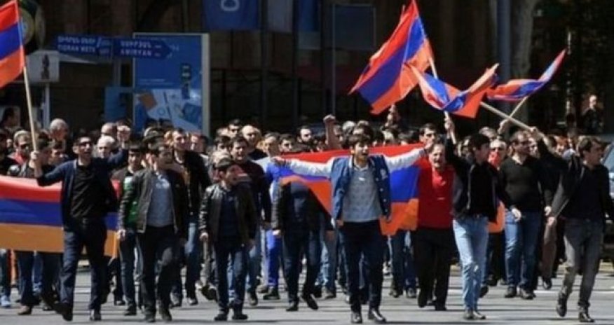 İrəvanda yenə aksiyalar başladı