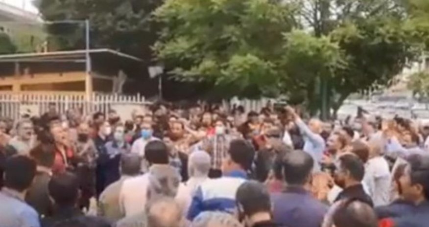 Tehranda avtobus sürücüləri tətil elan ediblər