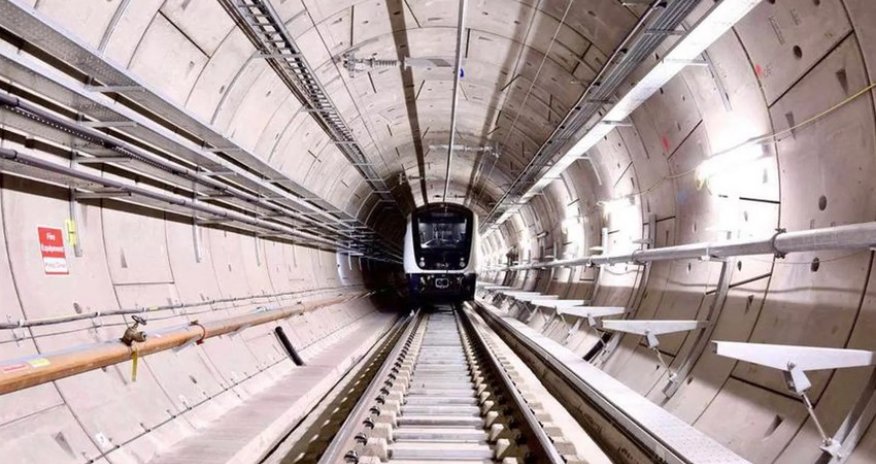 Londonda yeni metro xətti istifadəyə verilib