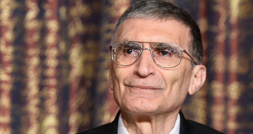 Əziz Sancar  Azərbaycana gələcək