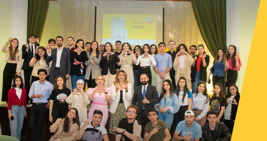Yelo Bank в UNEC!