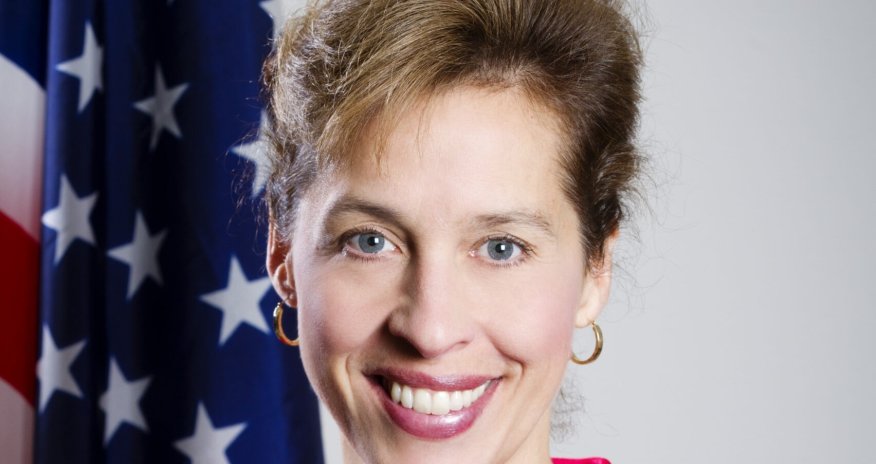 ABŞ rəsmisi Bakıya GƏLDİ