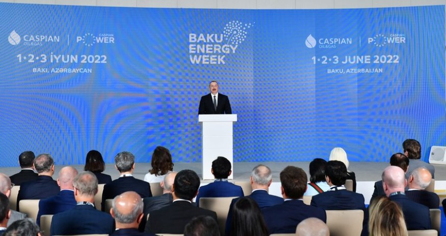 Bakı Enerji Həftəsi başlayıb, Prezident açılış mərasimində iştirak edir