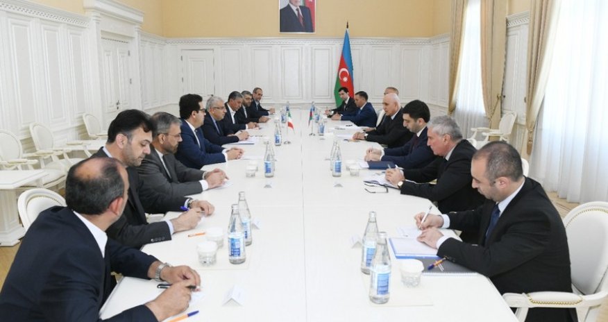 Şahin Mustafayev İranın neft naziri ilə görüşüb