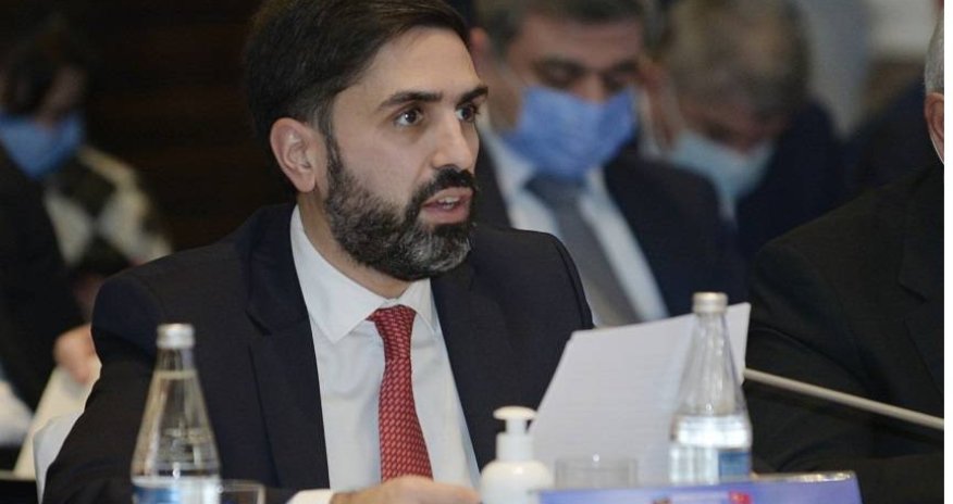 Rövşən Nəcəf Azərbaycanın qarşıdakı illərdə neft tələbatından DANIŞDI