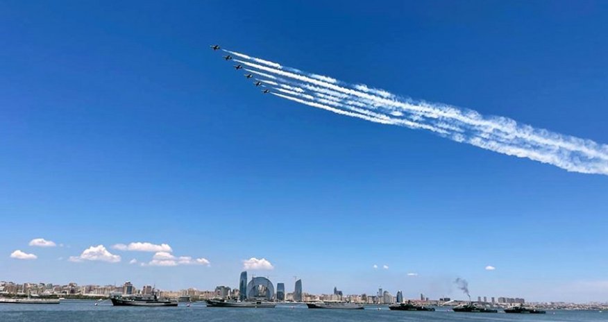 Azərbaycan Ordusunun həftəlik fəaliyyəti ilə bağlı görüntülər yayılıb -VİDEO