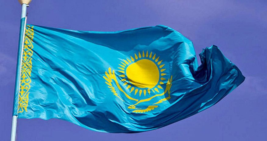 Qazaxıstan vətəndaşlarının əksəriyyəti konstitusiyaya dəyişikliklərin lehinə səs verib