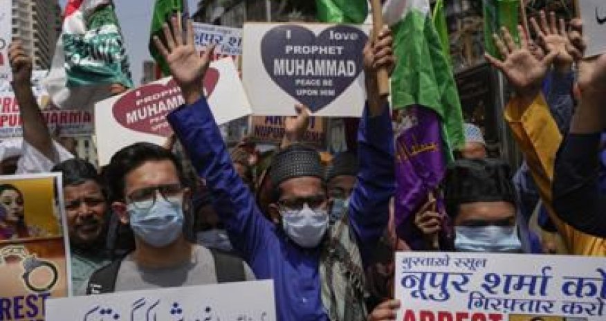 Hindistan İslam haqqında təhqiramiz ifadələrə görə tənqid edilib