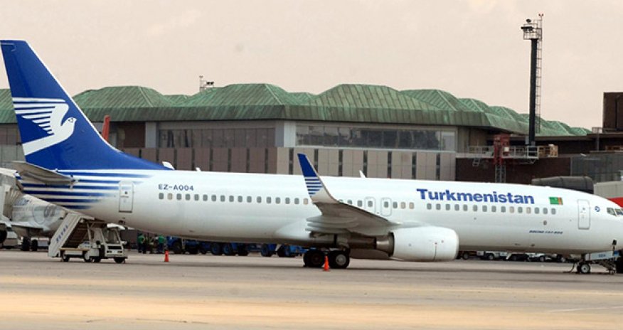 Türkmənistan beynəlxalq uçuşları bərpa edir