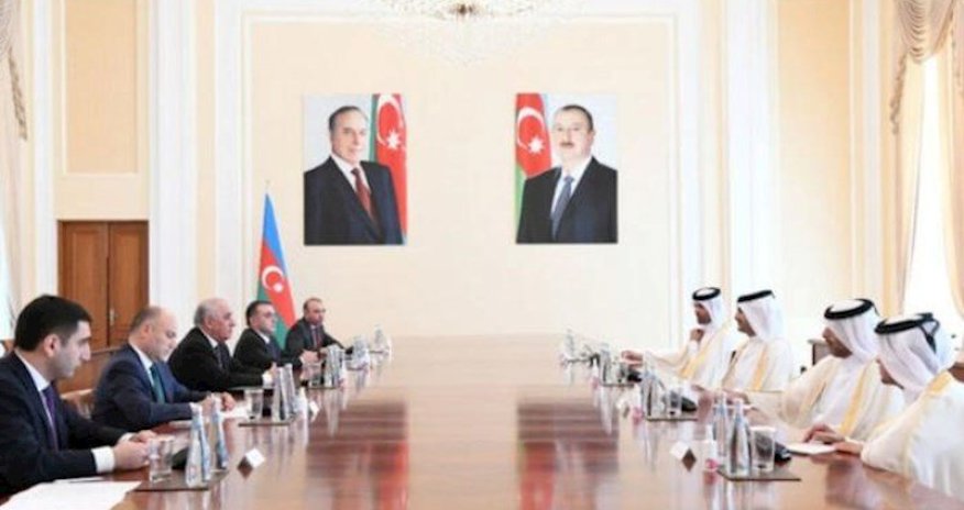 Əli Əsədov qətərli nazirlə görüşdü