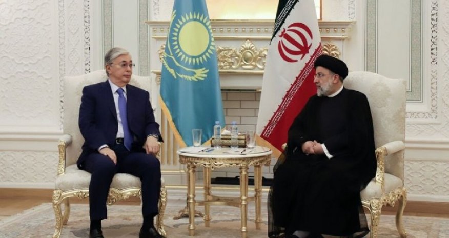 Qazaxıstan Prezidenti İrana rəsmi səfər edib