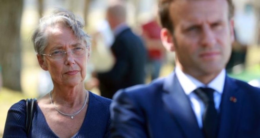 Baş nazir istefa verdi, Makron qəbul etmədi