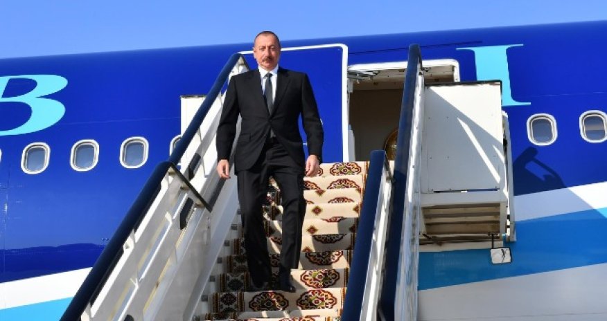 İlham Əliyev Daşkənddən Ürgənc şəhərinə getdi