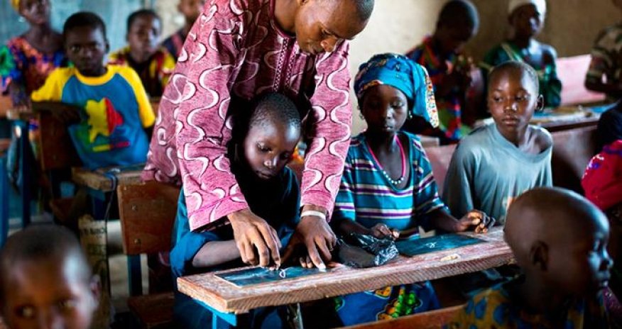 222 milyon uşağın təhsili yarımçıq qalıb - STATİSTİKA