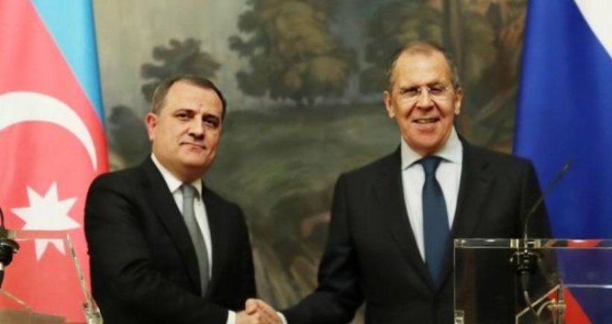 Bayramovla Lavrovun brifinqi başladı -  CANLI YAYIM