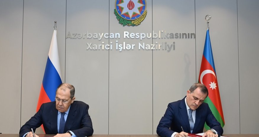 Azərbaycan və Rusiya XİN başçılarının müzakirə etdikləri məsələlər açıqlanıb